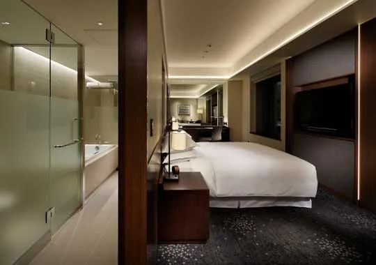 GUESTROOM CONVERSION AT YOKOHAMA BAY SHERATON HOTEL & TOWERS